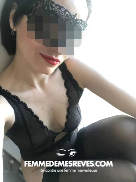 Femme Arpheuilles Saint Priest