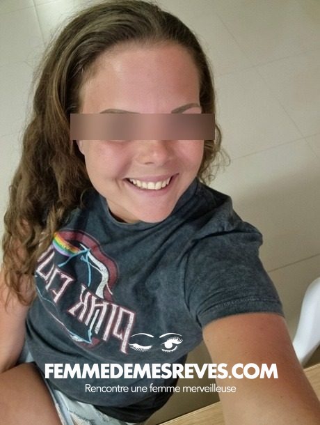 Femme Ă Castagniers
