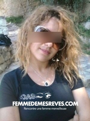 Femme à Champis