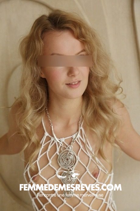 Femme Ă Charquemont