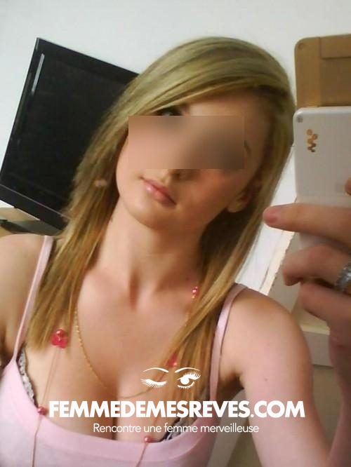 Femme à Entremont le Vieux