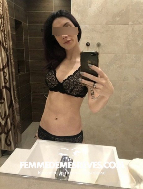 Femme à Fleurance