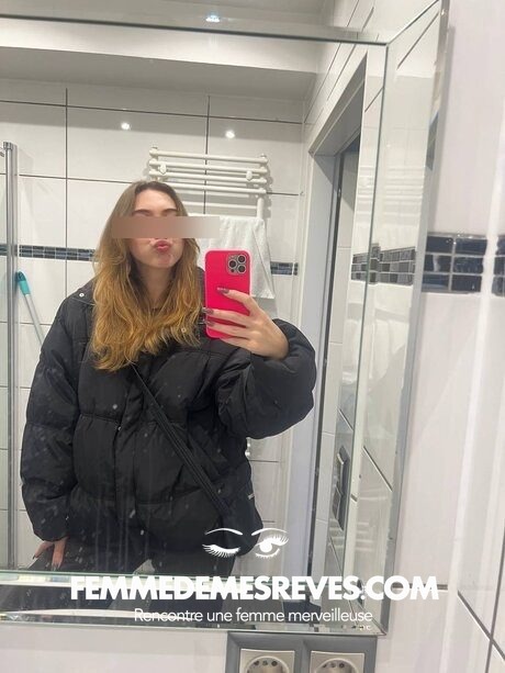 Femme à Frangy en Bresse