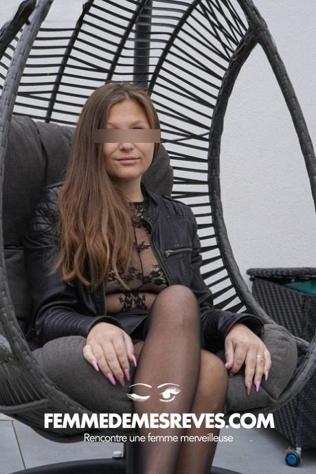 Femme à Janaillat