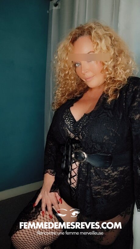 Femme à Lédenon