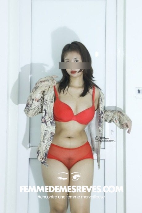 Femme à Léotoing