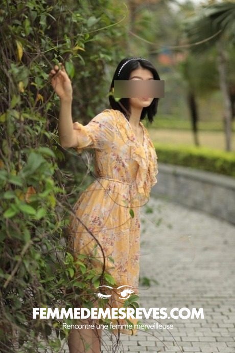 Femme à Pécy