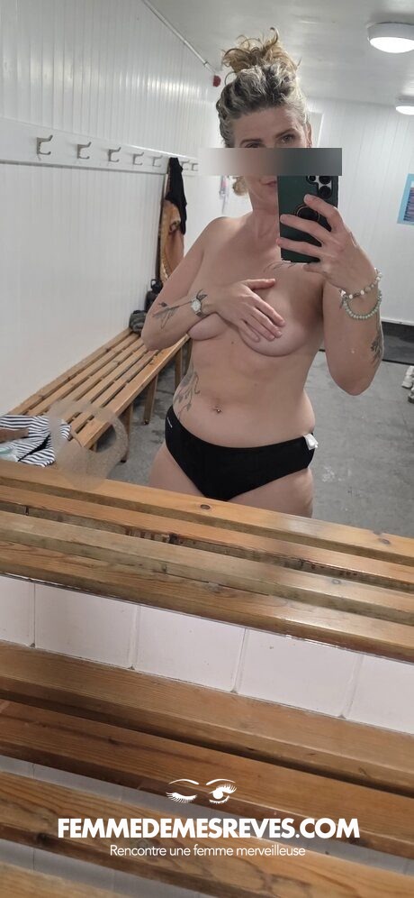 Femme Ă Ruages