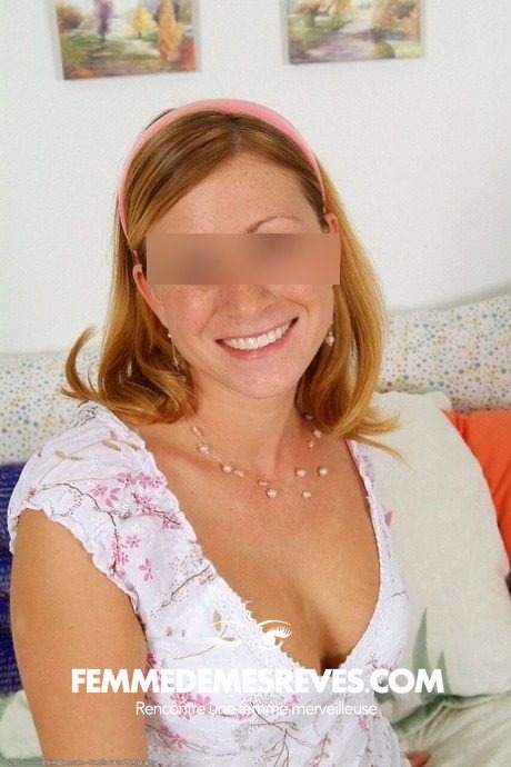 Femme à Sainte Croix de Quintillargues