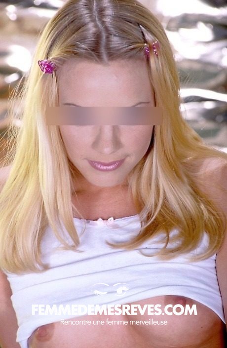 Femme à Salinelles