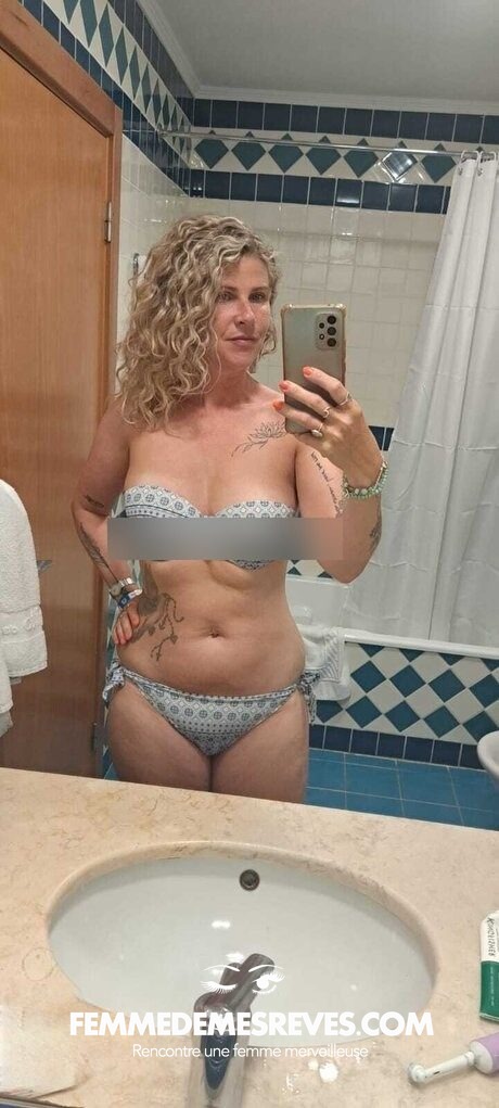 Femme à Villefloure